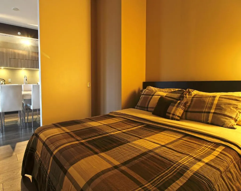 2 Bedrooms & 1 Bedroom Spectacular Apartments Τορόντο 0*,  Καναδάς